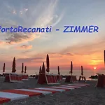בית אירוח Porto Recanati Zimmer פורטו רקנאטי