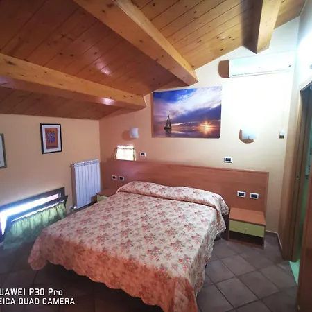 Rum i privatbostad Porto Recanati Zimmer *